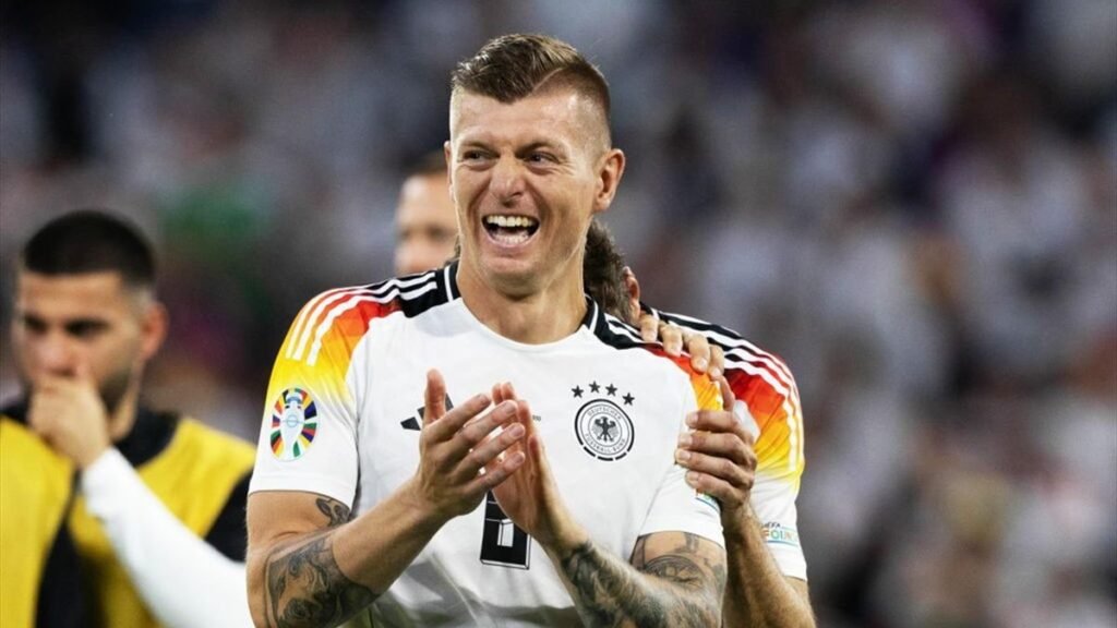 🎉 Toni Kroos siegte im Finale der diesjährigen Europameisterschaft